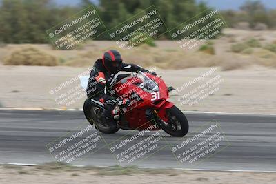 media/Nov-15-2025-Race Pace (Sat) [[8de605a2d8]]/Verified Riders/Turn 8 Inside (935am)/